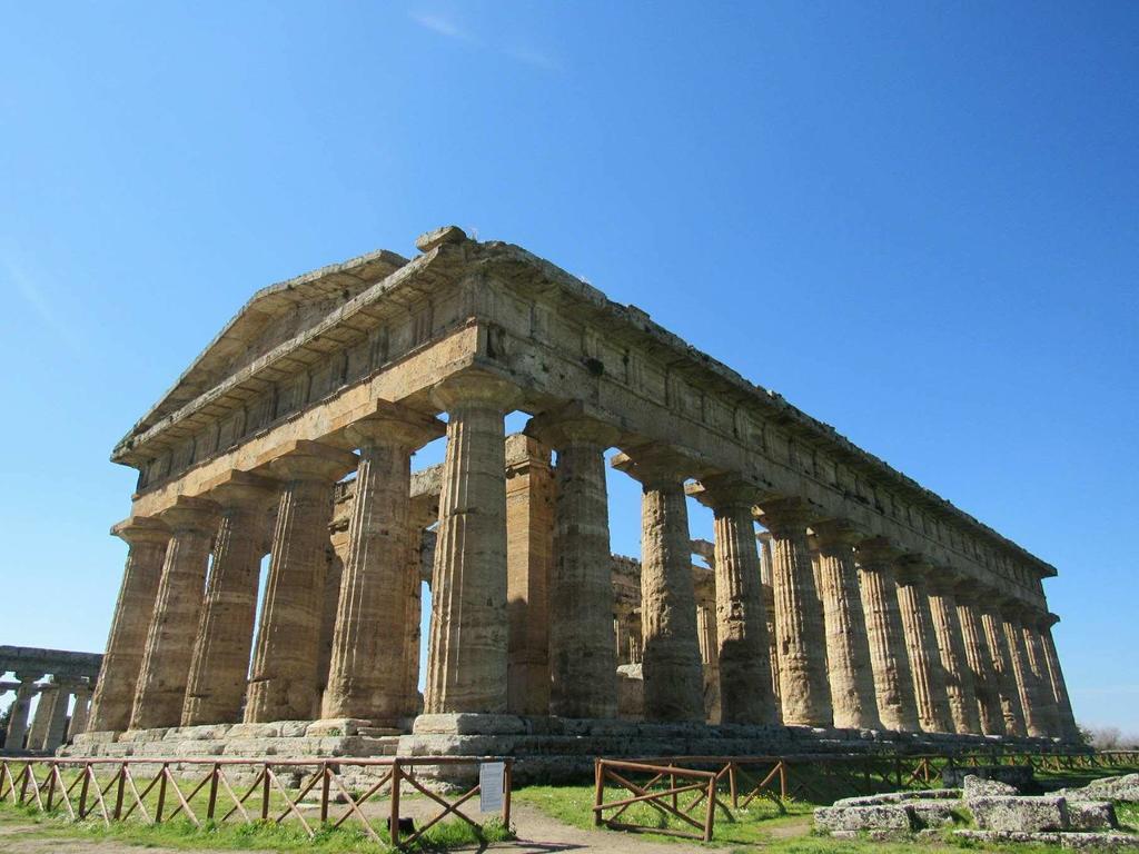 Hotel Schuhmann Paestum Bagian luar foto